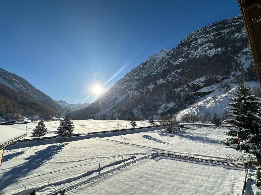 Breathtaking View Apartment Near Zermatt With Parking Tasch Luaran gambar